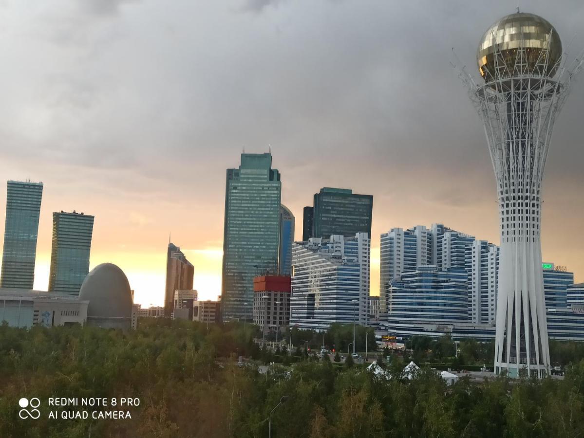 Апартаменты В Центре Левого Берега Astana Dış mekan fotoğraf